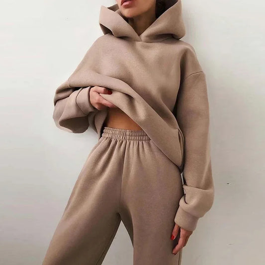 Fashionable Autumn/Winter Women’s Hoodie & Jogger Set