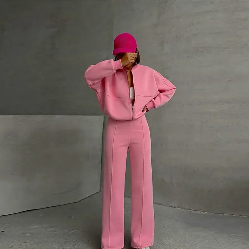 Casual Women's Sweatshirt & Pants Set with Zipper