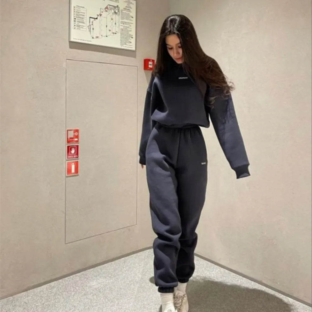 Autumn/Winter Women's 2-Piece Hoodie & Pants Set